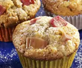 Muffins mit Rhabarber