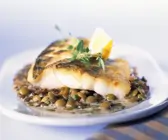 Wallerfilet auf Linsenragout