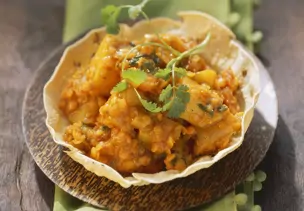 Dal mit Kartoffeln