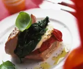 Dreifarbig gefülltes Italien-Schnitzel