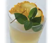 Kalter Ananasdrink