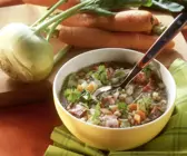 Graupen-Gemüse-Suppe mit Bauchspeck