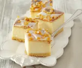 Käsekuchen mit Zitronenguss