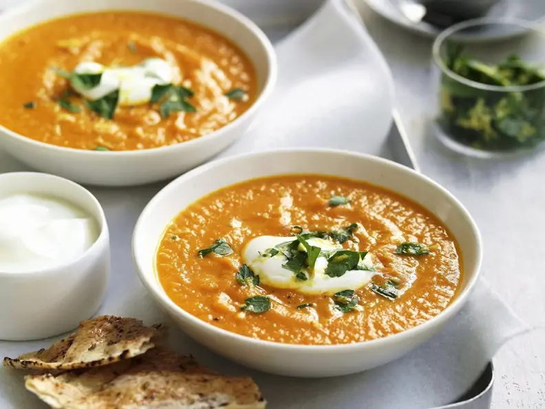 Möhren-Süßkartoffel-Suppe