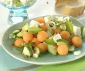 Herzhafter Melonensalat mit Schafskäse