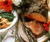 Weihnachtlicher Rinderbraten mit Beilagen