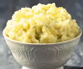 Zitronen-Kartoffelbrei mit Kräutern