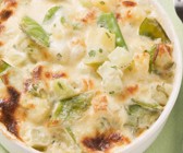 Kohlrabi-Kaiserschoten-Gratin