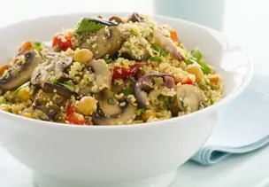 Gemüse-Couscous mit Champignons