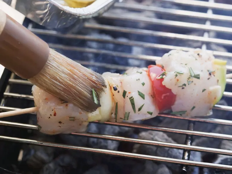 Gegrillter Fischspieß