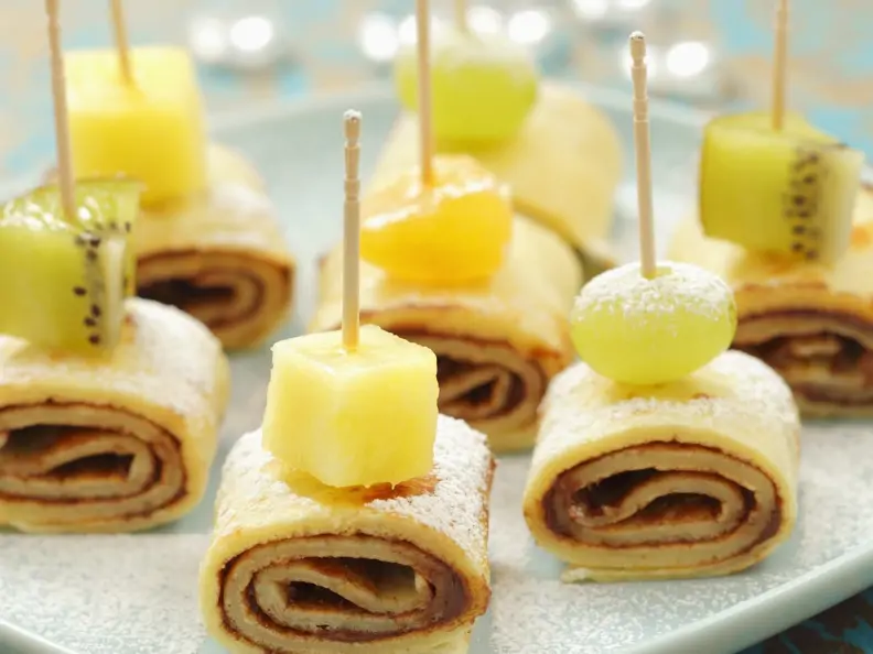 Schoko-Pfannkuchen mit Früchten