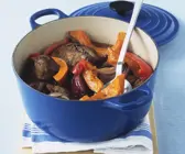 Lammtopf mit Kürbis, Paprika und Zwiebeln