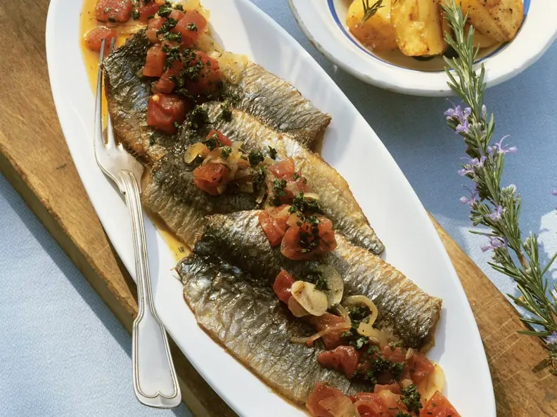 Sardinen mit Tomaten-Gemüse