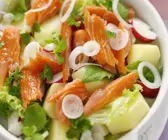 Räucherlachs-Kartoffelsalat