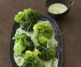 Wirsingbeutelchen mit Polenta gefüllt