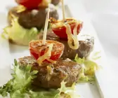 Canapes mit Kalbsleber