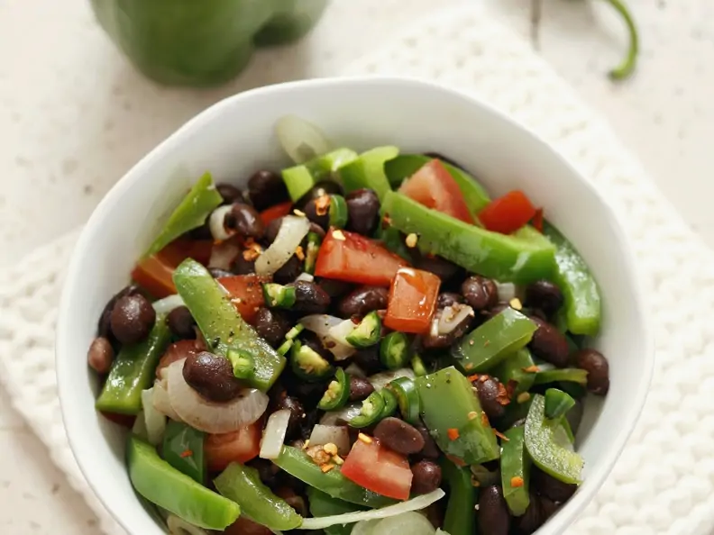 Bohnensalat mit Paprika