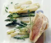 Saiblingsfilet mit Spargel