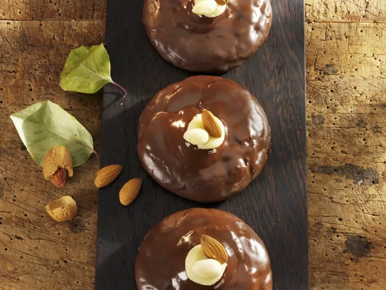 Lebkuchen mit Marzipan-Schoko-Glasur