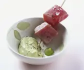 Marinierter Thunfisch mit Avocadodip