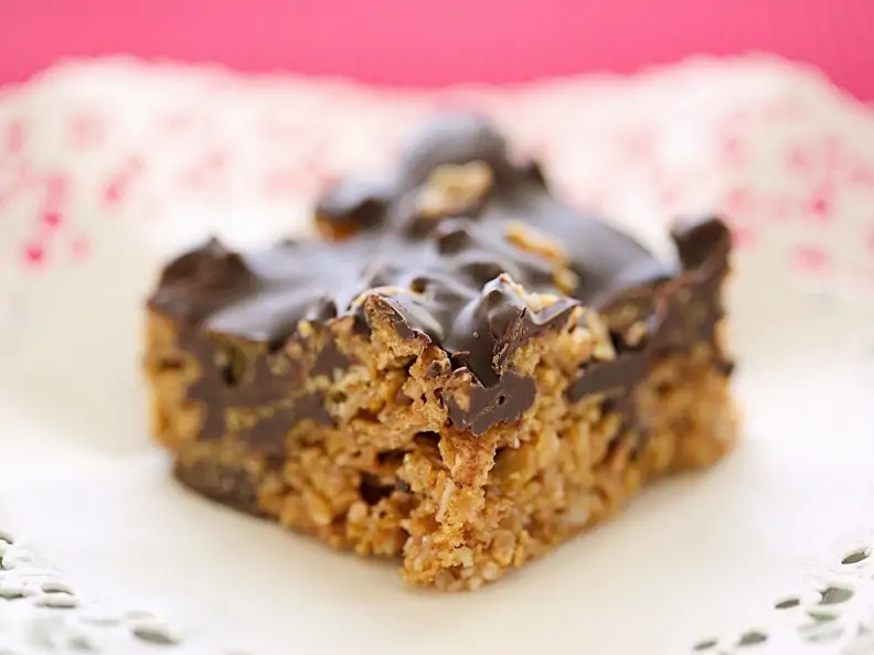 Cornflakes-Erdnussbutter-Kuchen