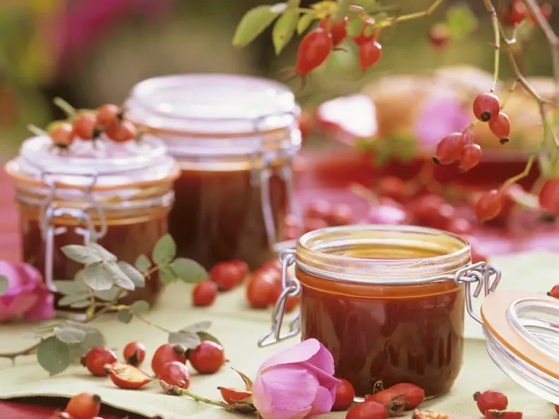 Hagebutten-Marmelade ohne Zucker