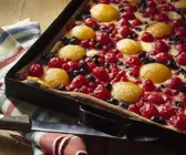 Obstkuchen mit Schmand