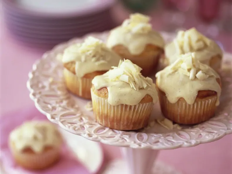 Muffins mit weißer Schokolade