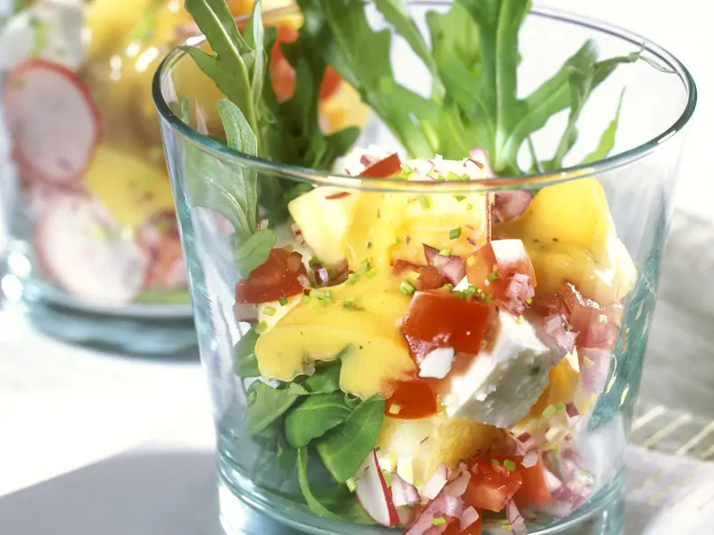 Käse-Rucola-Salat