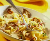 Tagliatelle mit Pilzsoße
