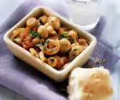 Champignons mit Tomatensoße