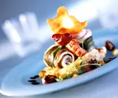 Saiblingsrollen mit Flusskrebsen und Topinambur