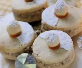 Plätzchen mit Haselnussfüllung