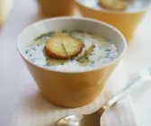 Käse-Kartoffel-Suppe und Röstbrot