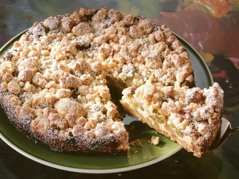 Stachelbeerkuchen mit Streuseln