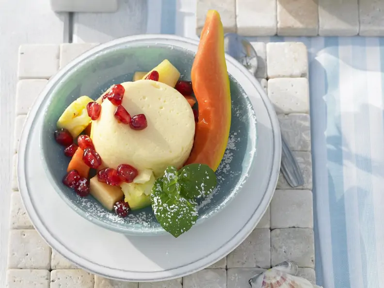 Maracujacreme mit Südfrüchten