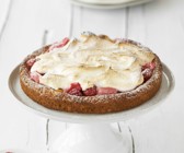 Himbeer-Rhabarber-Tarte mit Baiser
