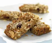 Müsliriegel mit Nüssen