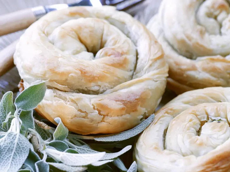 Spinat-Feta-Schnecken