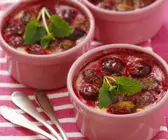 Vanille-Kirsch-Gratin
