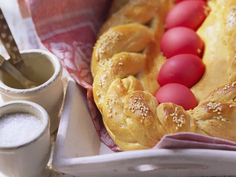 Osterbrot nach griechischer Art