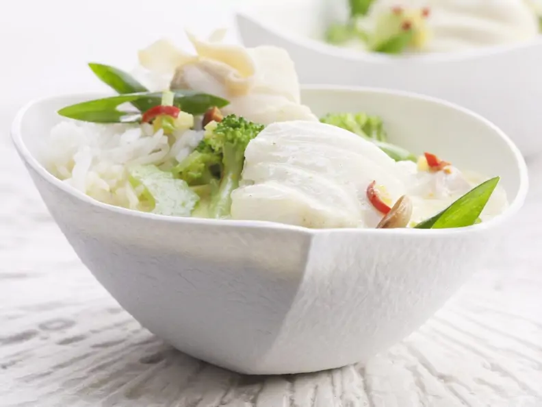 Kokos-Brokkoli-Curry mit Fisch