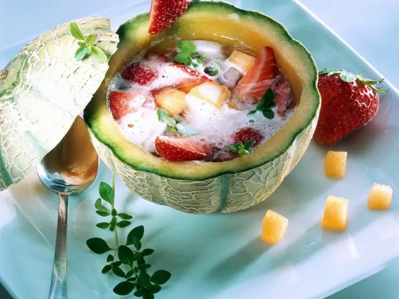 Melonen-Erdbeer-Suppe