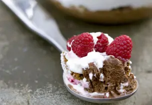 Trifle mit Himbeeren