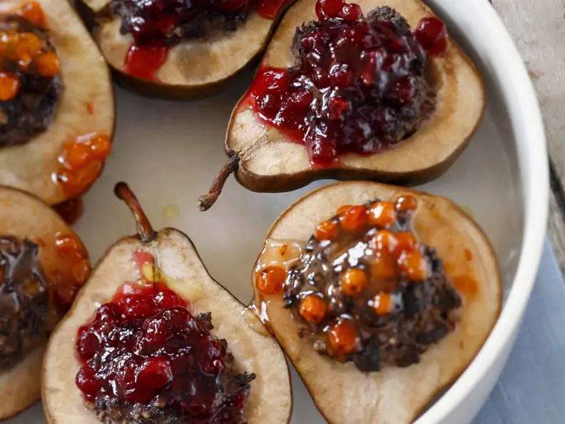 Birnen mit Cranberry-Füllung