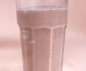 Proteinshake mit Beeren