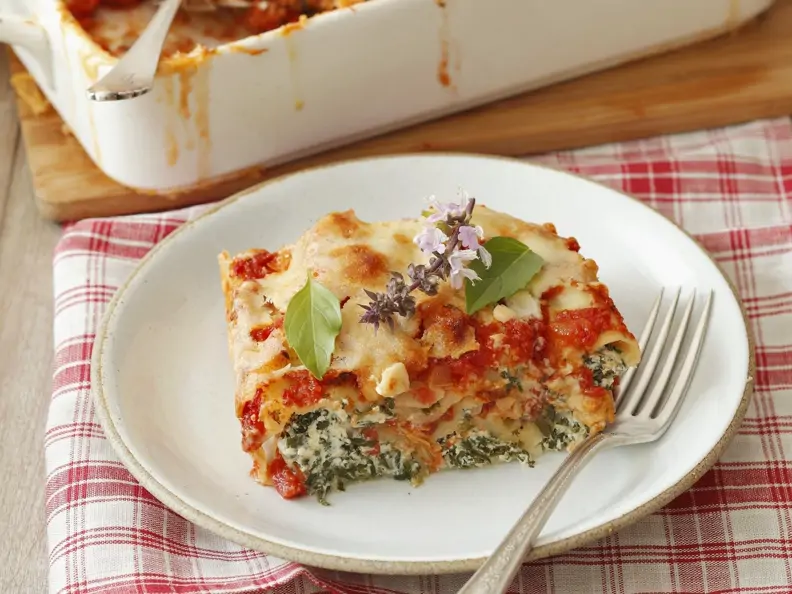 Gratinierte Cannelloni mit Spinat-Ricotta-Füllung
