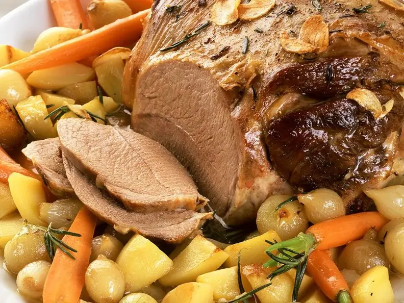 Lammkeule mit Schmorgemüse