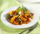 Nudeln mit Gemüsesauce