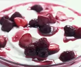 Quarkcreme mit Beeren